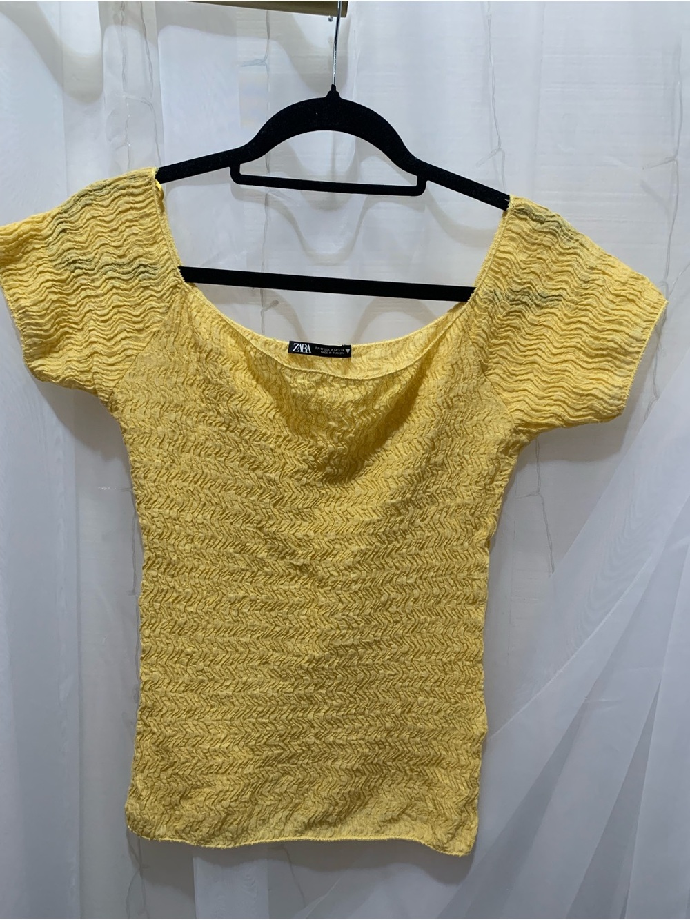 Zara Crinkle Texture Off Shoulder Top